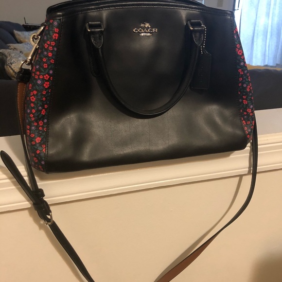 Coach Purse - Picture 1 of 3